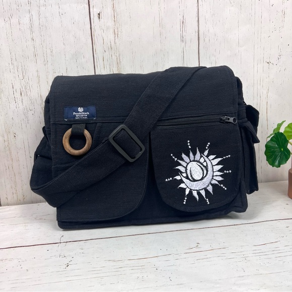 Handmade Sun Moon Embroidered Messenger Bag - Picture 14 of 15